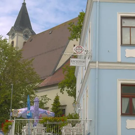 Kirchenwirt Kreuzen (Upper Austria)